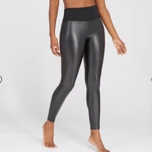 Spanx Assets‎ faux leather black shaping leggings Medium